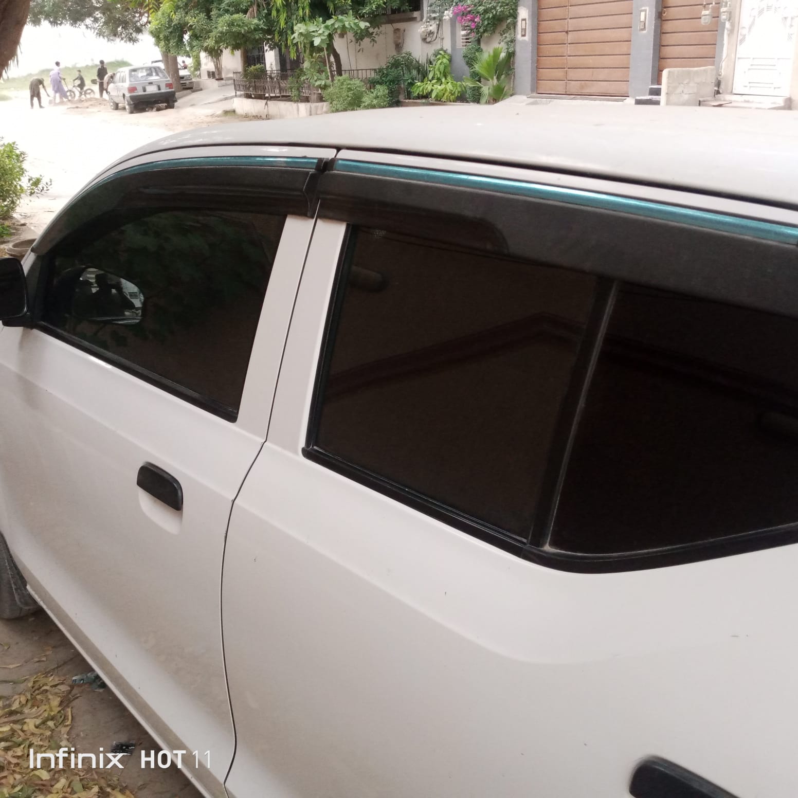 Full Windows Covered UV Protected Sunshades